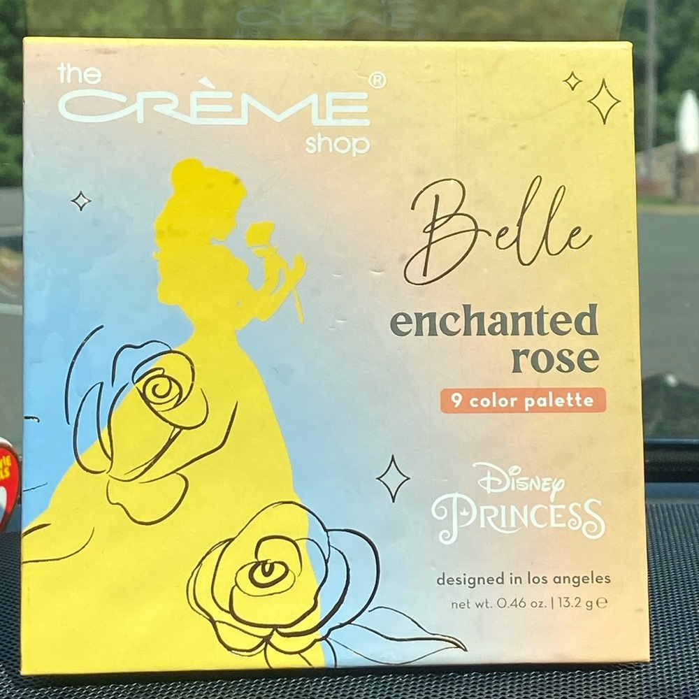 DISNEY CRÈME BELLE EYESHADOW PALLET OF 9 SHADOWS
